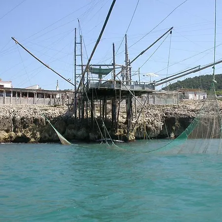 Village Gemini 3* بيسْكيتْشّي